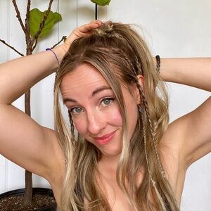 Meet your Posher, Denise